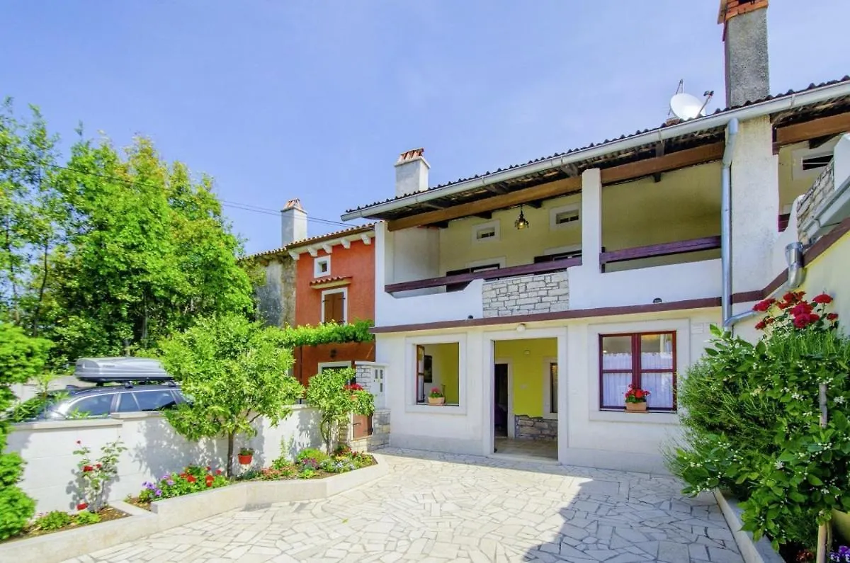 פולה Villa Rosana In Muntic - Haus Fuer 4-5 Personen