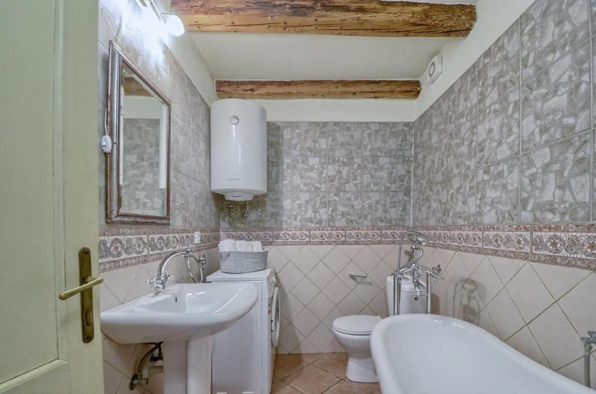 פולה Villa Rosana In Muntic - Haus Fuer 4-5 Personen